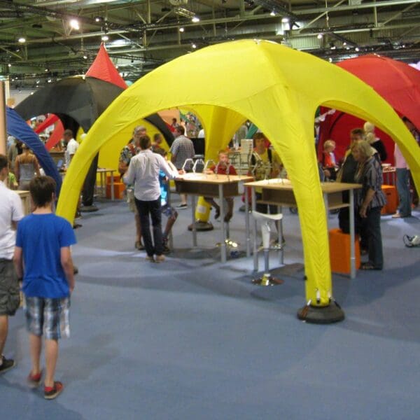 AXION Inflatable Tents LITE - product in use (2)